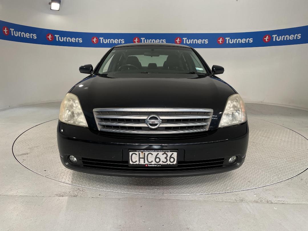 Photo '2' of Nissan Maxima Photo '2' of Nissan Maxima