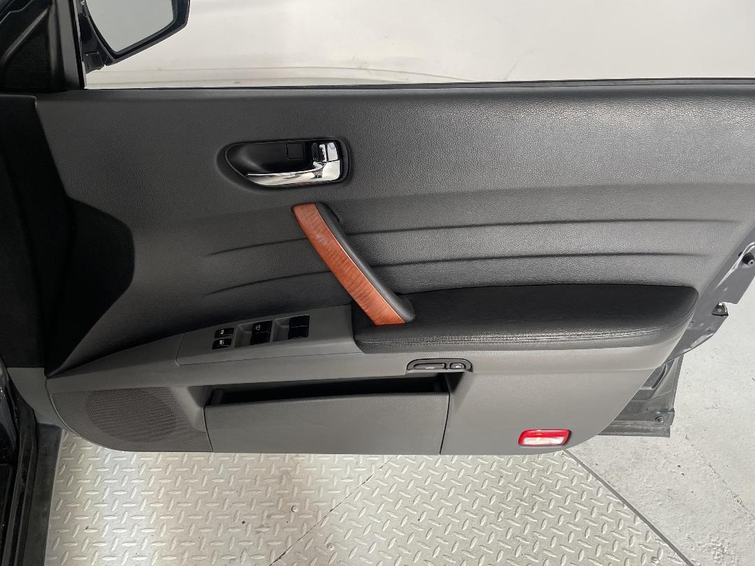 Photo '15' of Nissan Maxima Photo '15' of Nissan Maxima