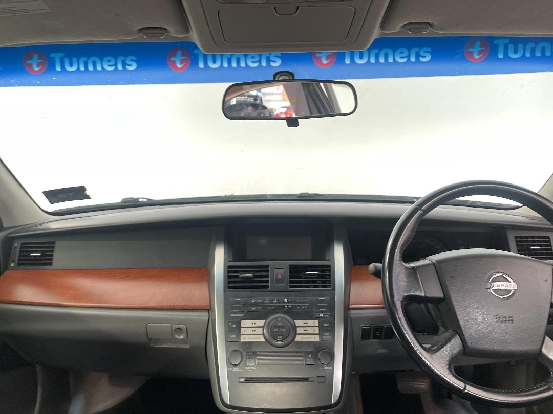 Photo '17' of Nissan Maxima Photo '17' of Nissan Maxima