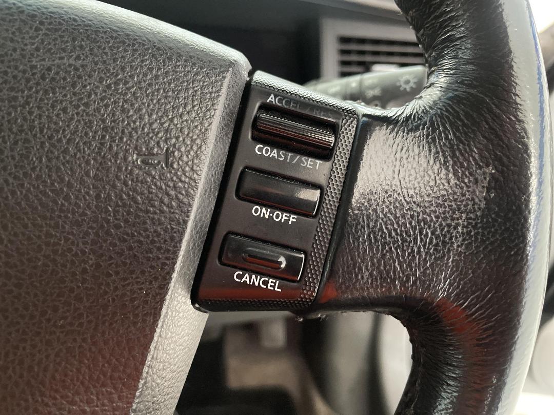 Photo '26' of Nissan Maxima Photo '26' of Nissan Maxima