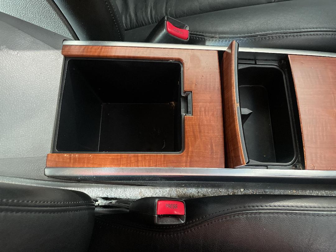 Photo '31' of Nissan Maxima Photo '31' of Nissan Maxima