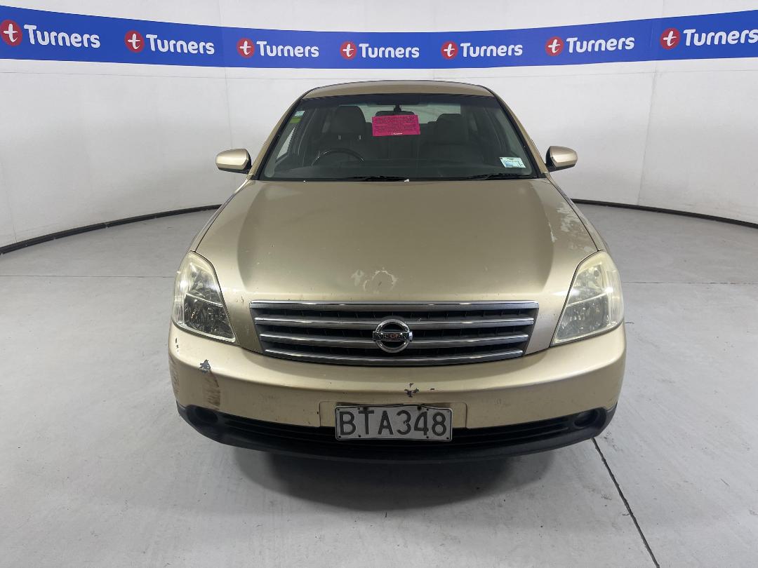 Photo '2' of Nissan Maxima ST