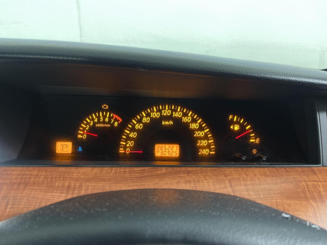 Photo '19' of Nissan Maxima ST