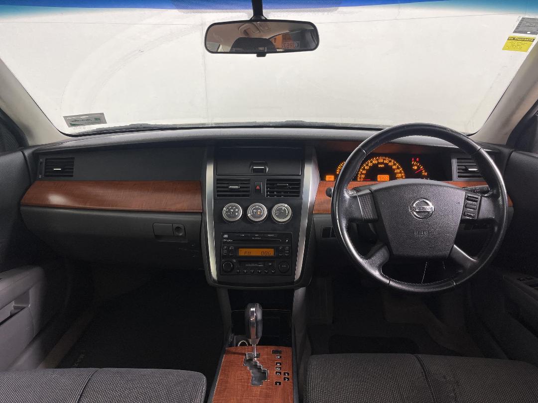 Photo '15' of Nissan Maxima ST