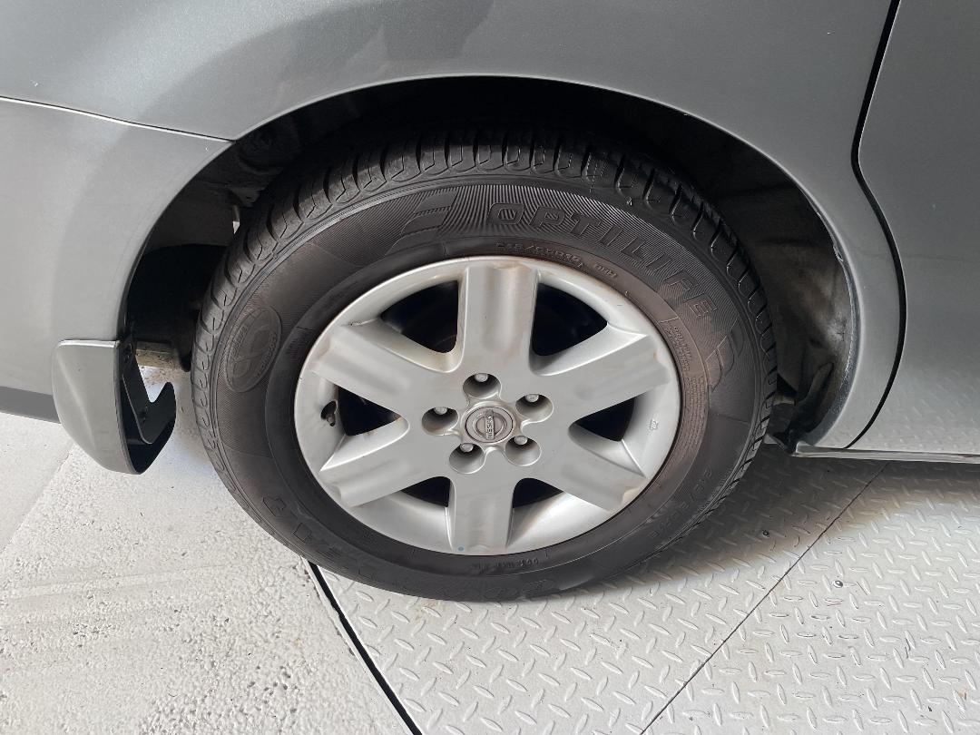 Photo '8' of Nissan Presage