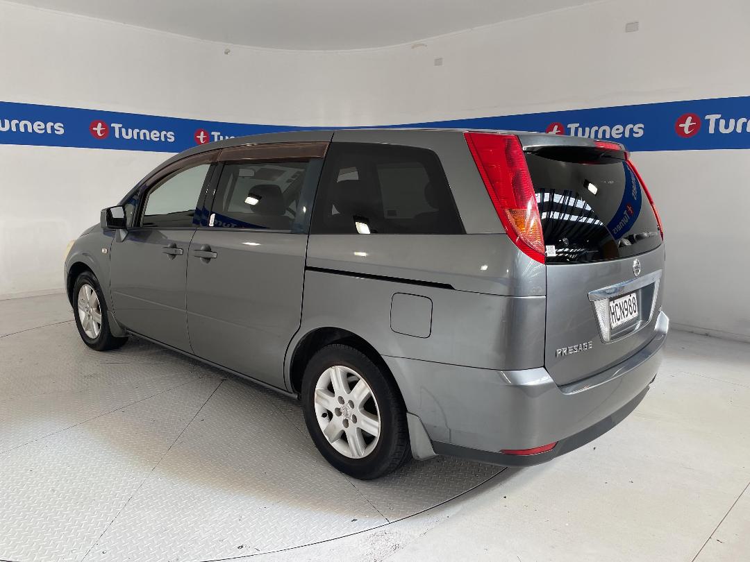 Photo '10' of Nissan Presage