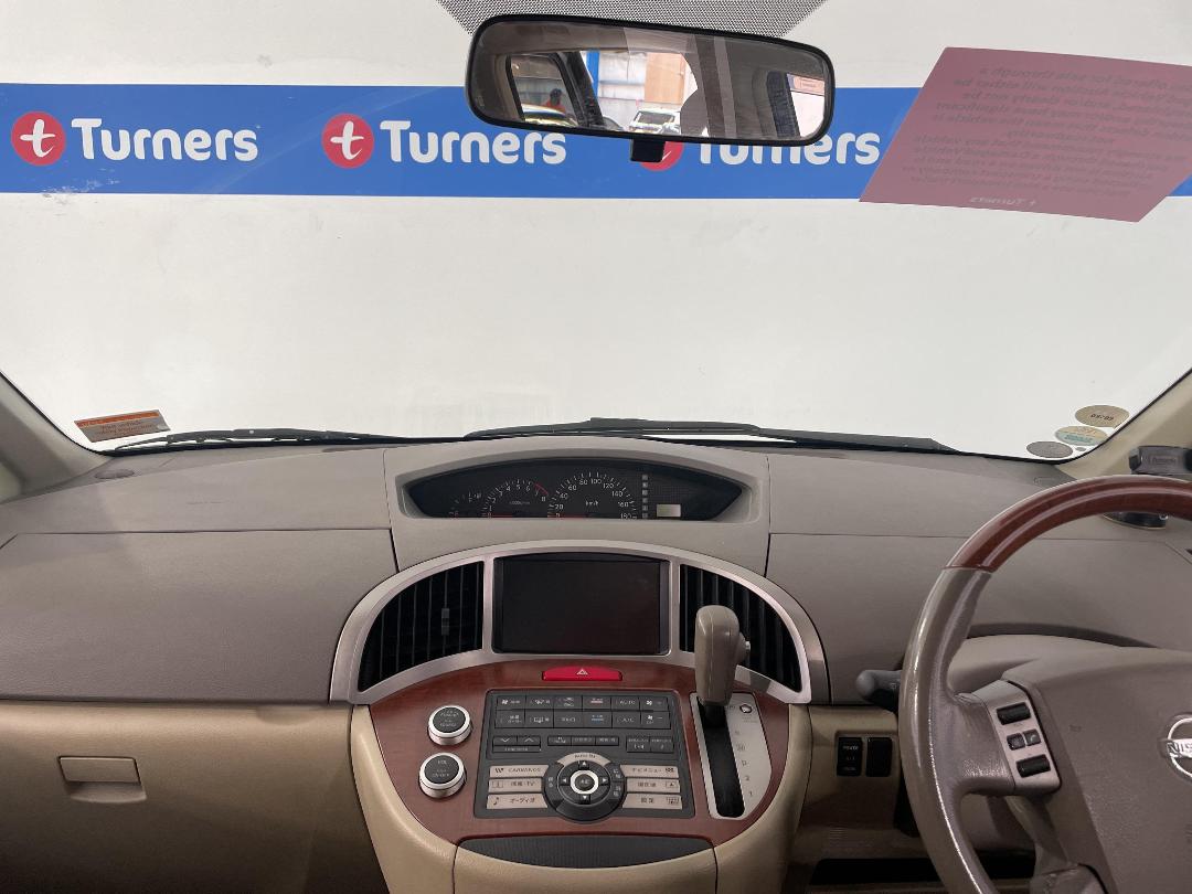 Photo '19' of Nissan Presage