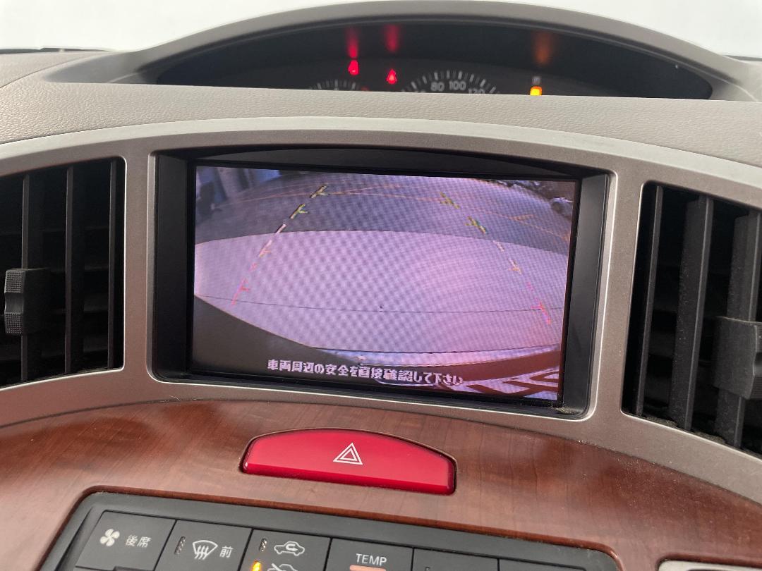 Photo '26' of Nissan Presage