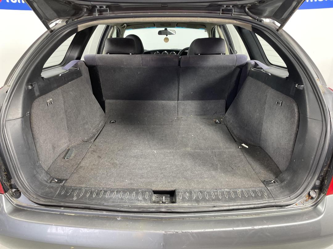 Photo '14' of Nissan Primera Photo '14' of Nissan Primera