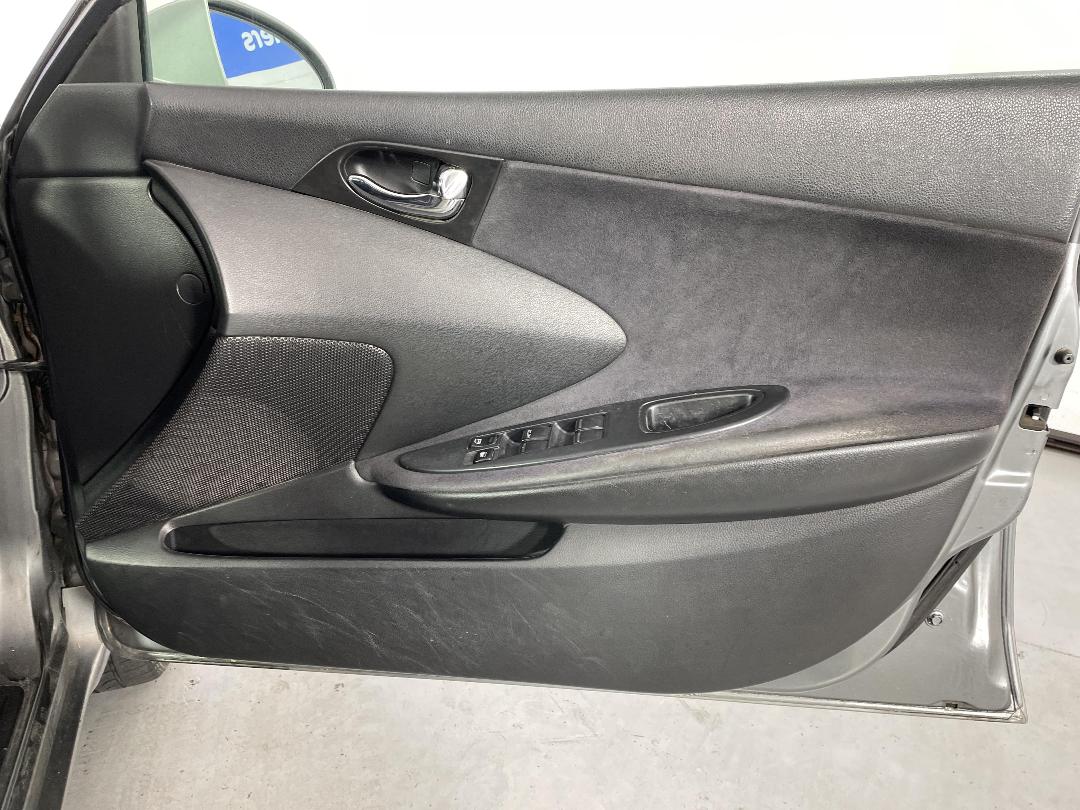 Photo '15' of Nissan Primera Photo '15' of Nissan Primera