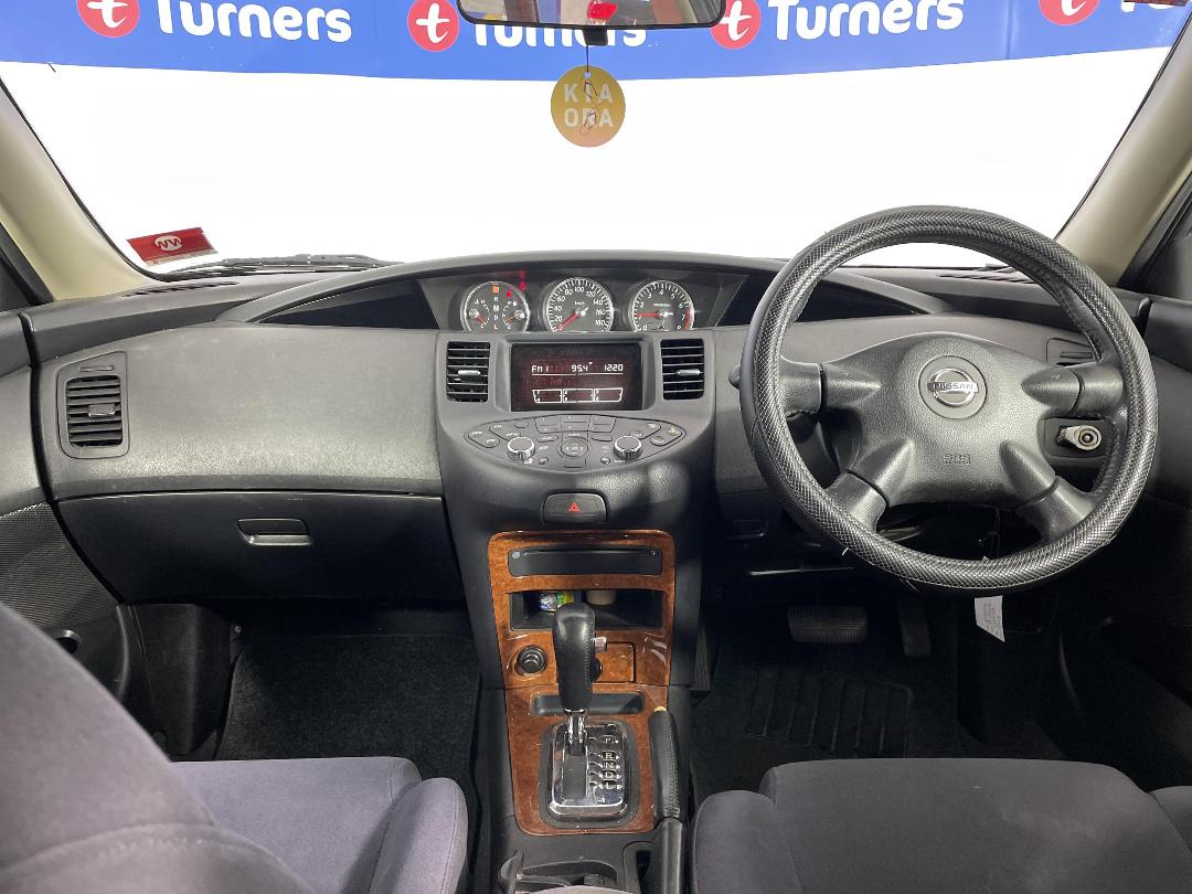 Photo '17' of Nissan Primera Photo '17' of Nissan Primera