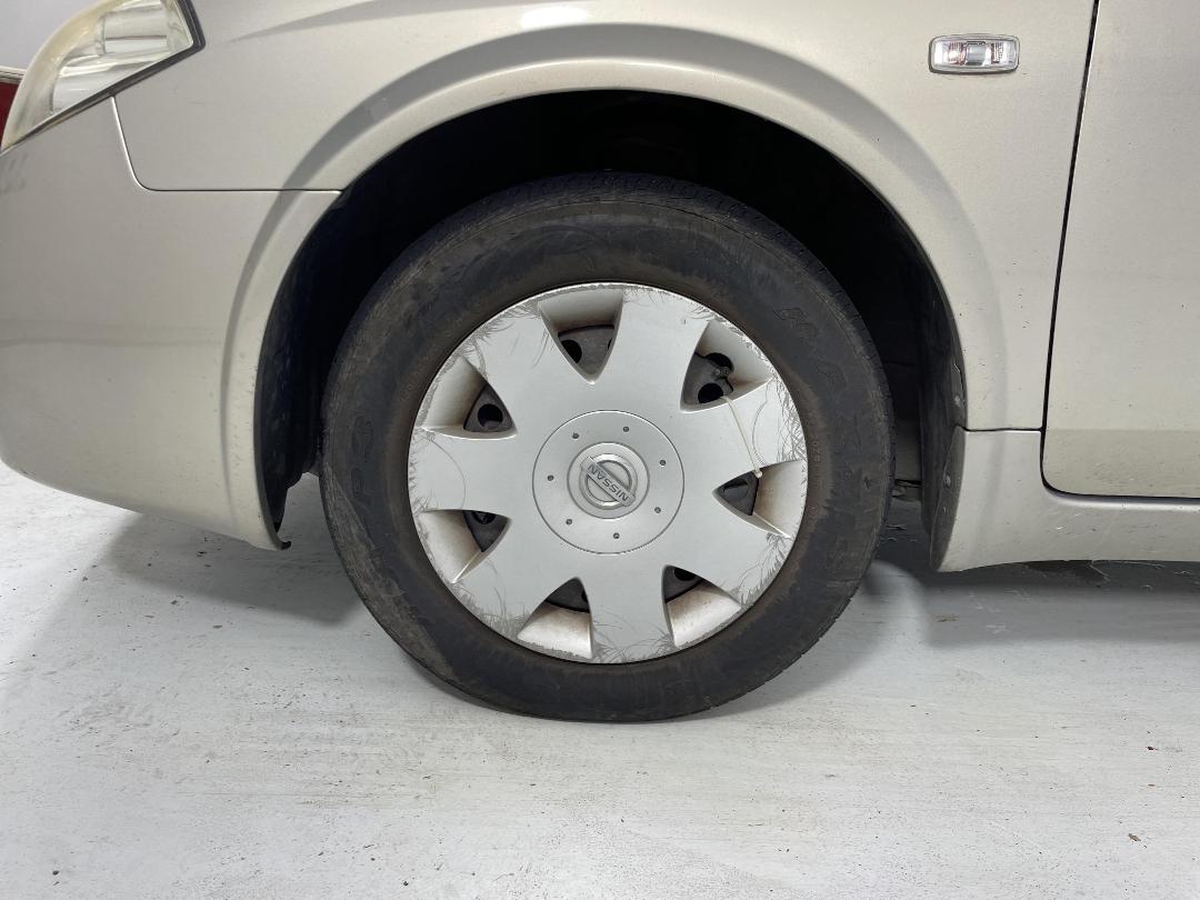 Photo '8' of Nissan Primera