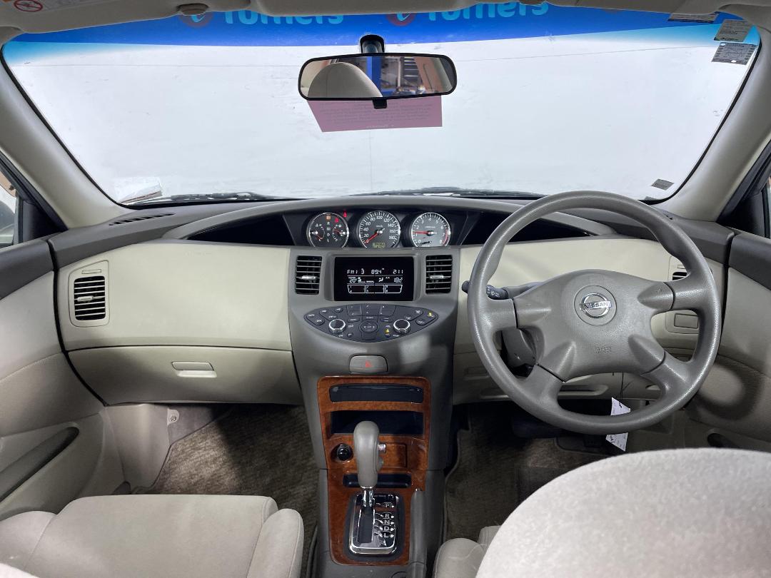 Photo '15' of Nissan Primera