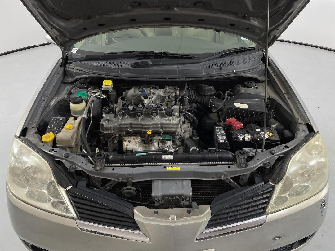 Photo '13' of Nissan Primera