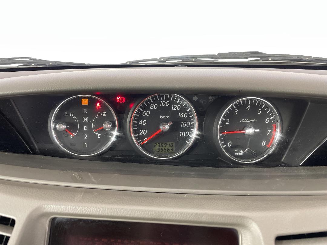 Photo '21' of Nissan Primera