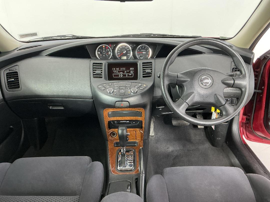 Photo '17' of Nissan Primera