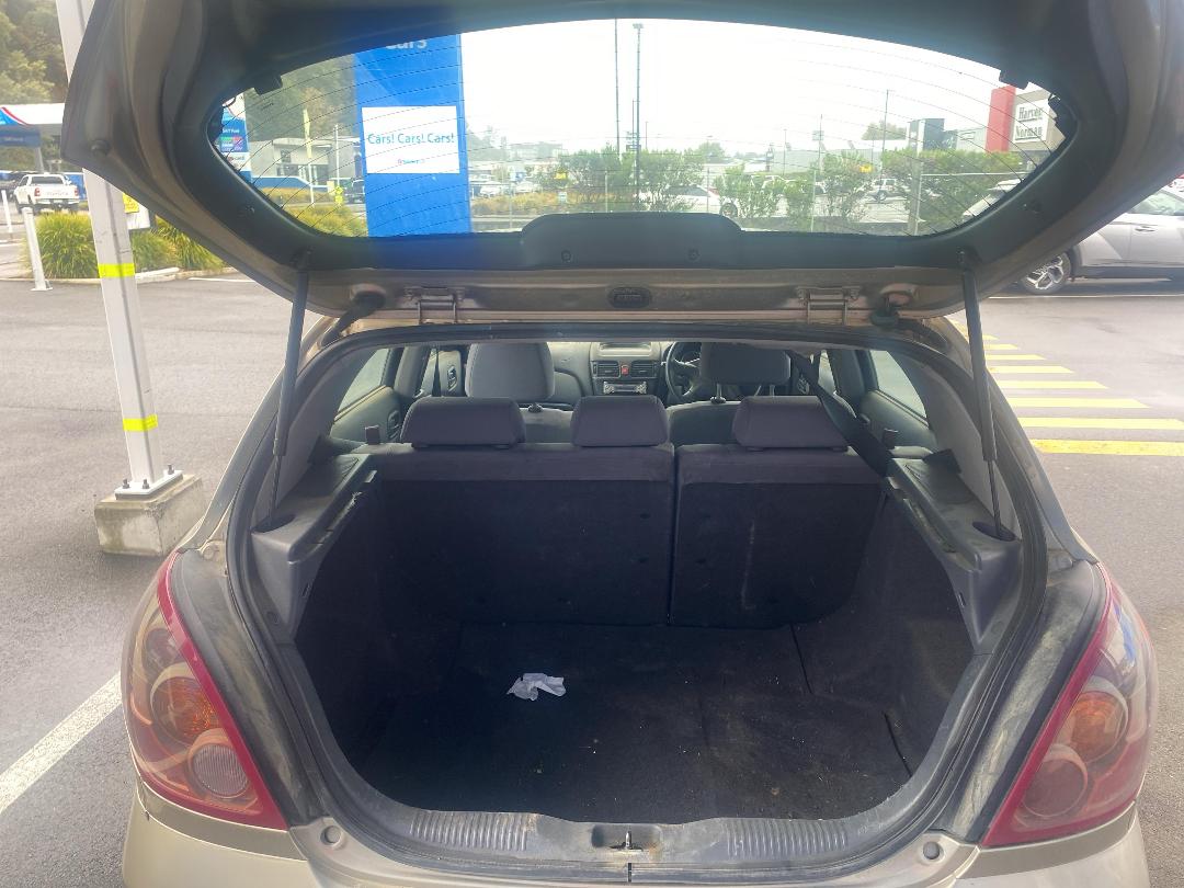 Photo '5' of Nissan Pulsar