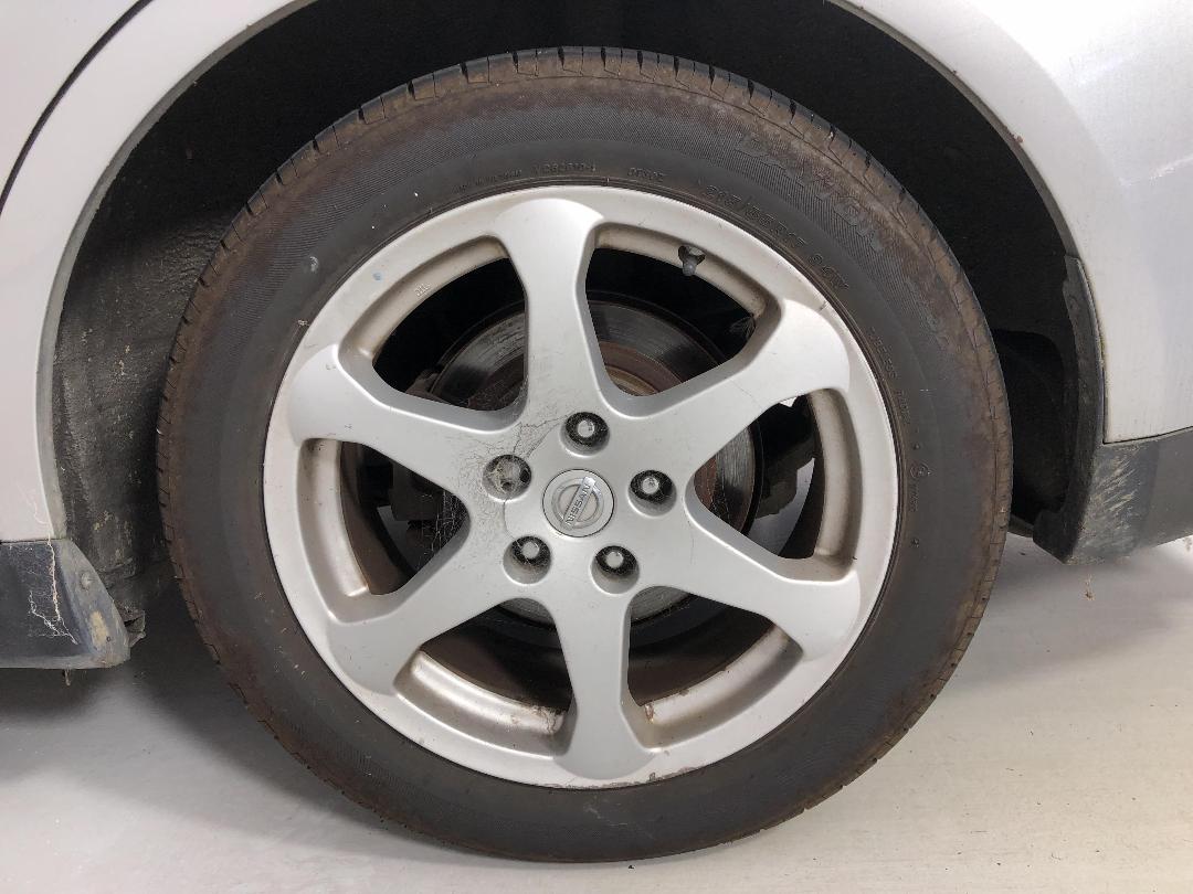 Photo '11' of Nissan Skyline