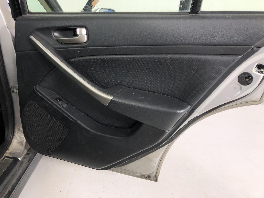 Photo '17' of Nissan Skyline