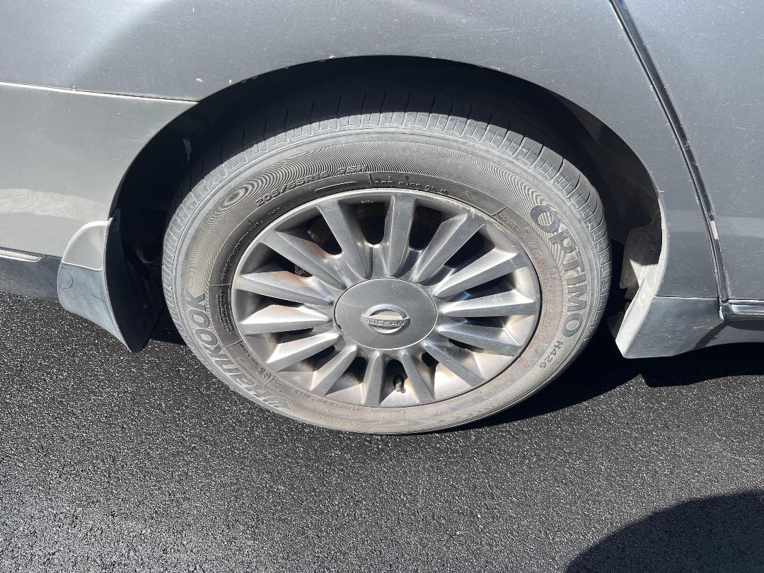 Photo '6' of Nissan Teana