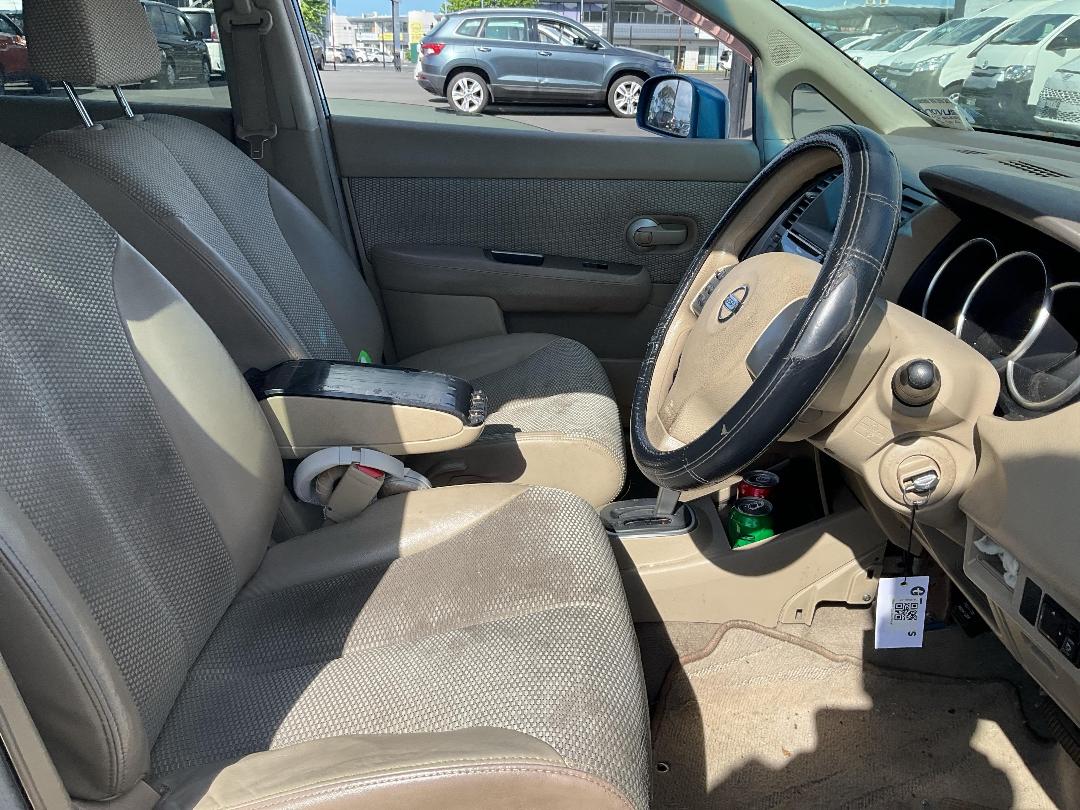 Photo '6' of Nissan Tiida Photo '6' of Nissan Tiida