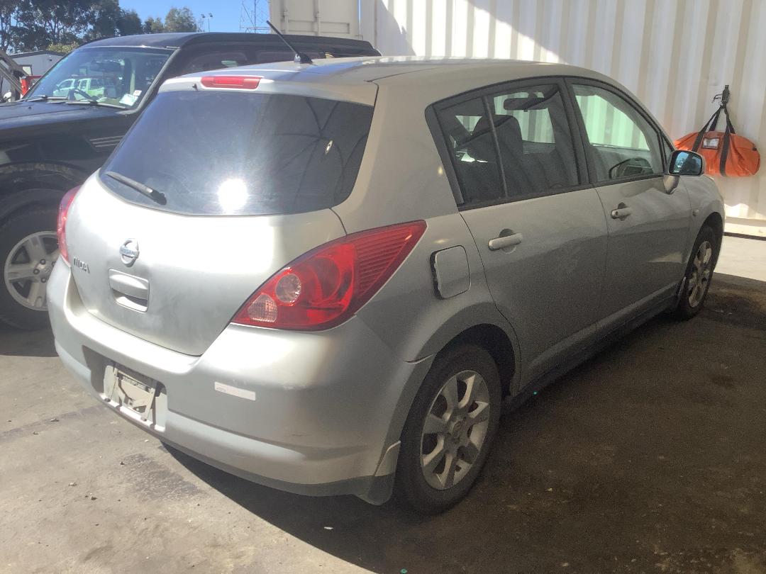 Photo '4' of Nissan Tiida Photo '4' of Nissan Tiida