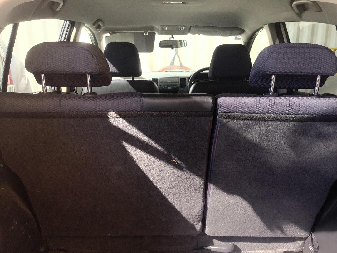 Photo '10' of Nissan Tiida Photo '10' of Nissan Tiida