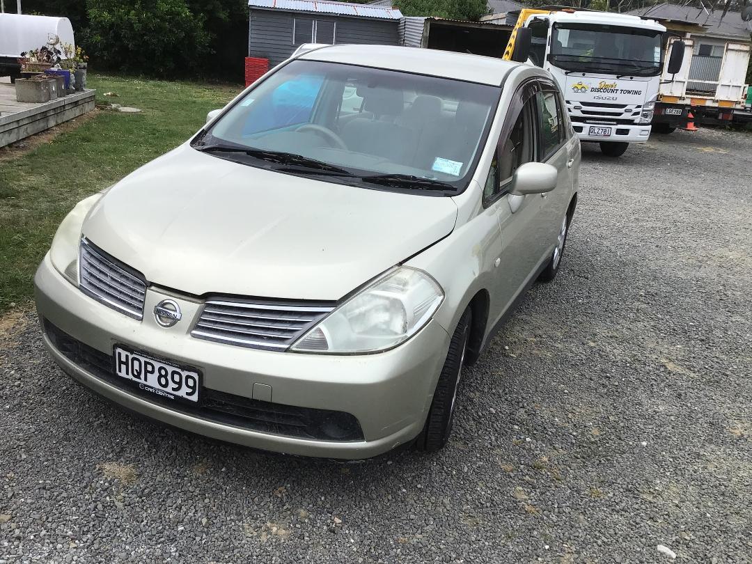 Photo '2' of Nissan Tiida