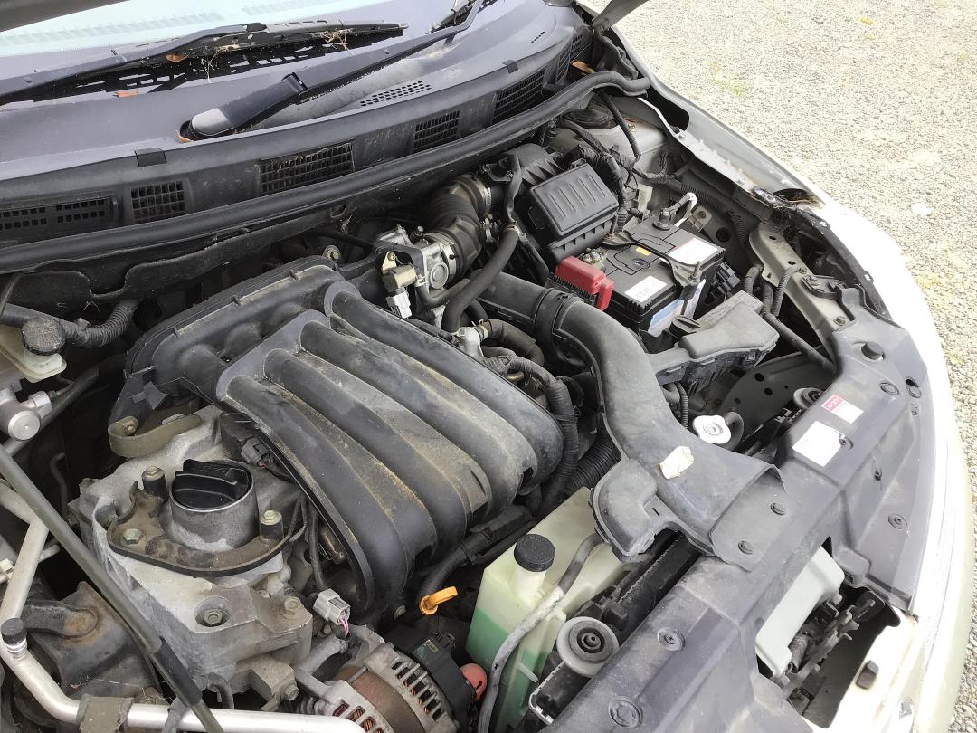 Photo '15' of Nissan Tiida