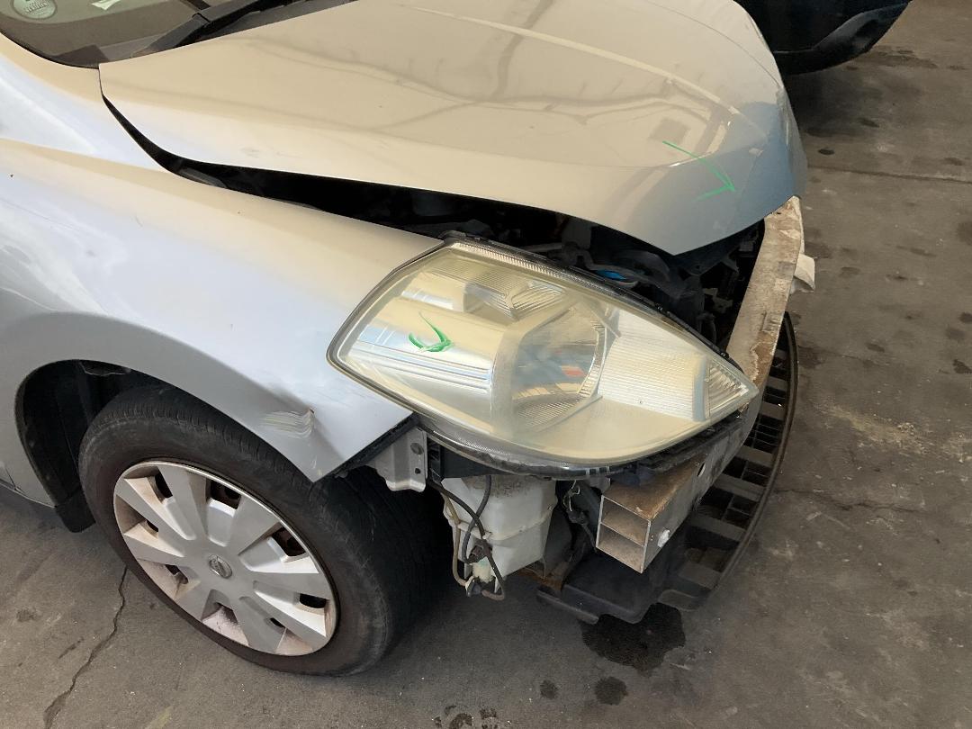 Photo '4' of Nissan Tiida Photo '4' of Nissan Tiida