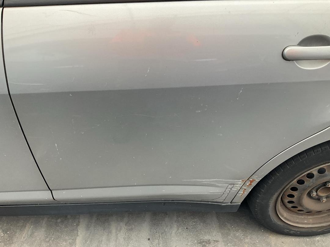 Photo '13' of Nissan Tiida Photo '13' of Nissan Tiida