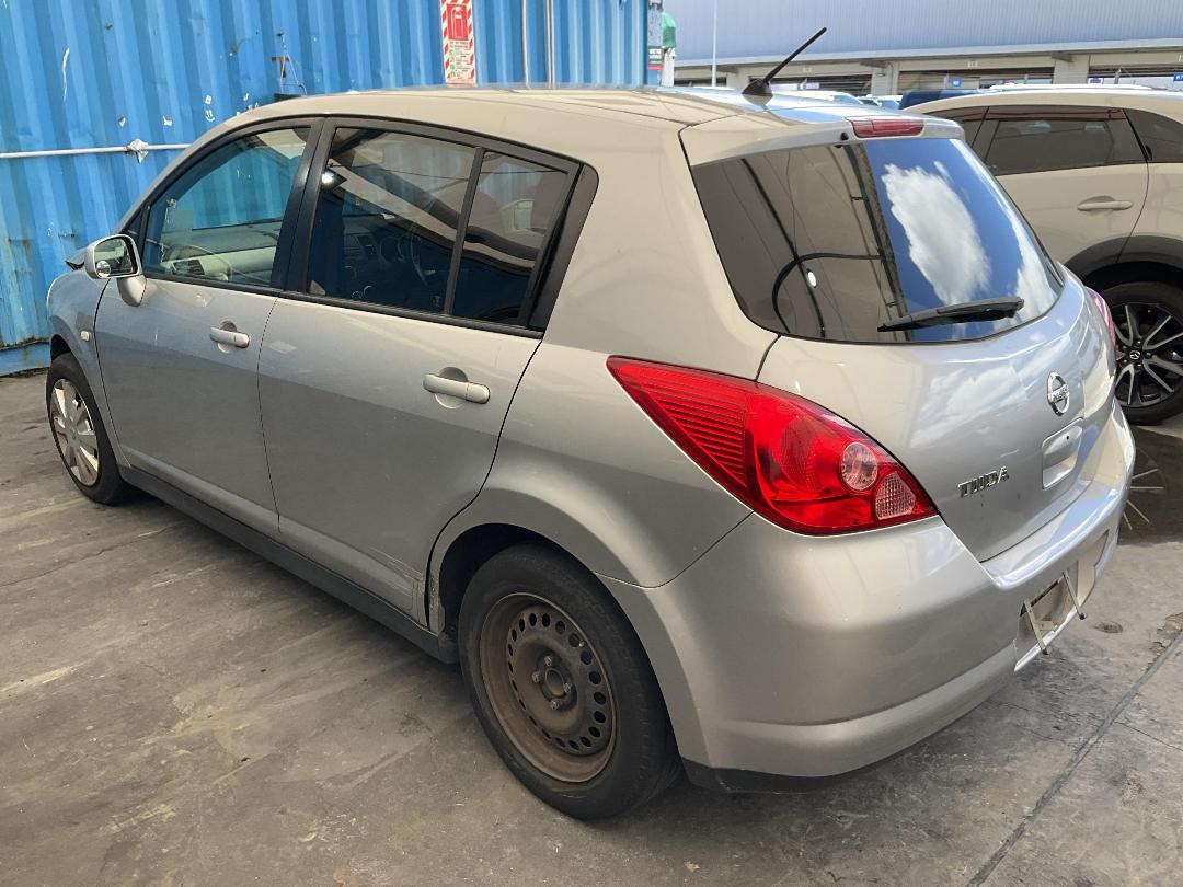 Photo '16' of Nissan Tiida Photo '16' of Nissan Tiida