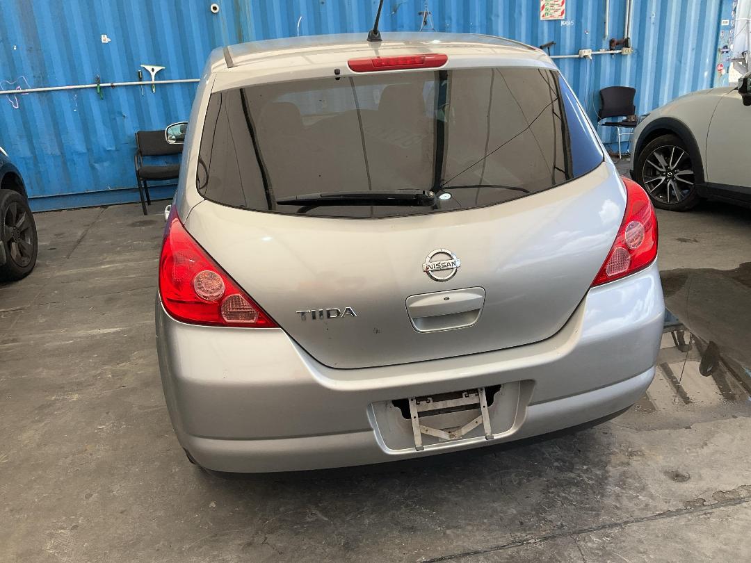 Photo '17' of Nissan Tiida Photo '17' of Nissan Tiida