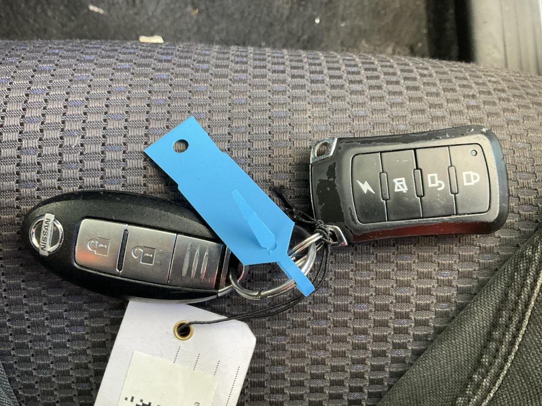 Photo '30' of Nissan Tiida Photo '30' of Nissan Tiida