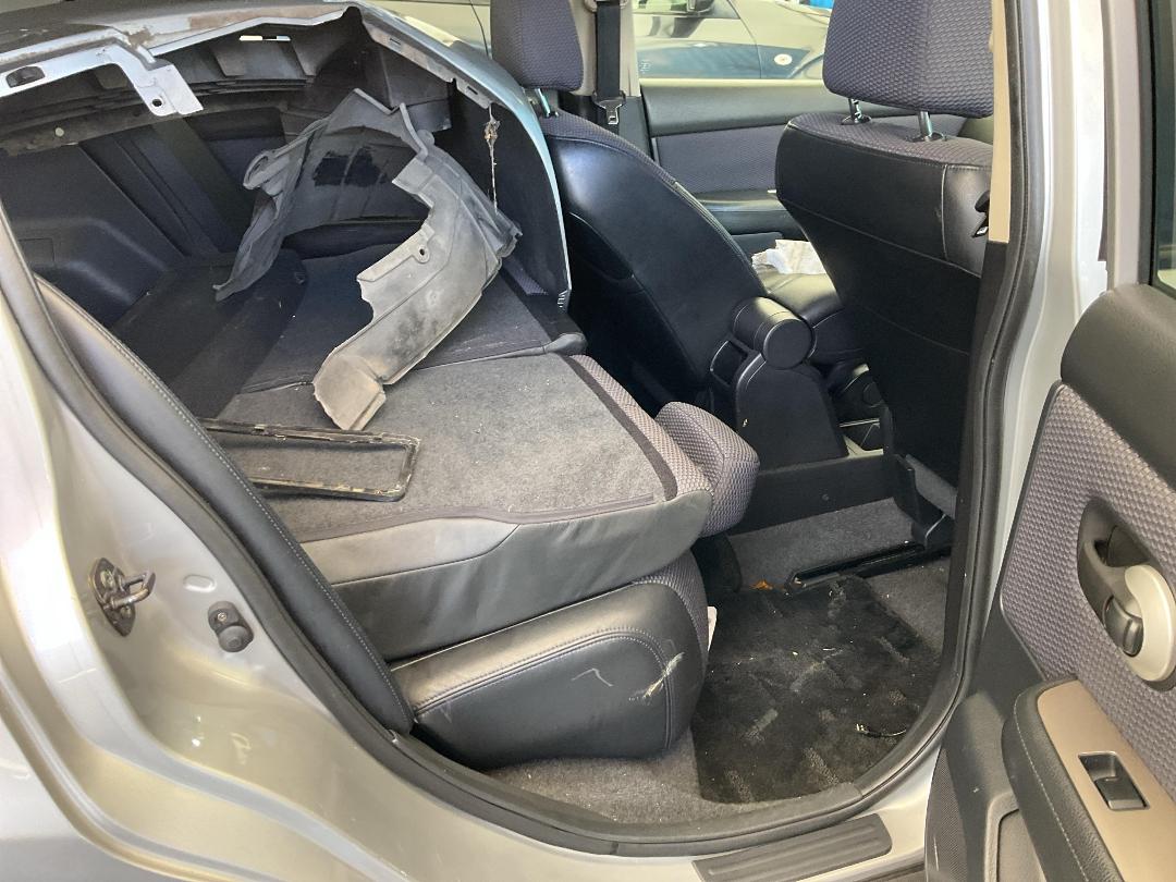 Photo '24' of Nissan Tiida Photo '24' of Nissan Tiida