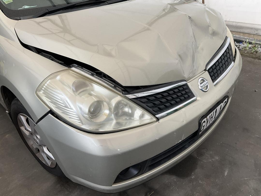 Photo '4' of Nissan Tiida Photo '4' of Nissan Tiida