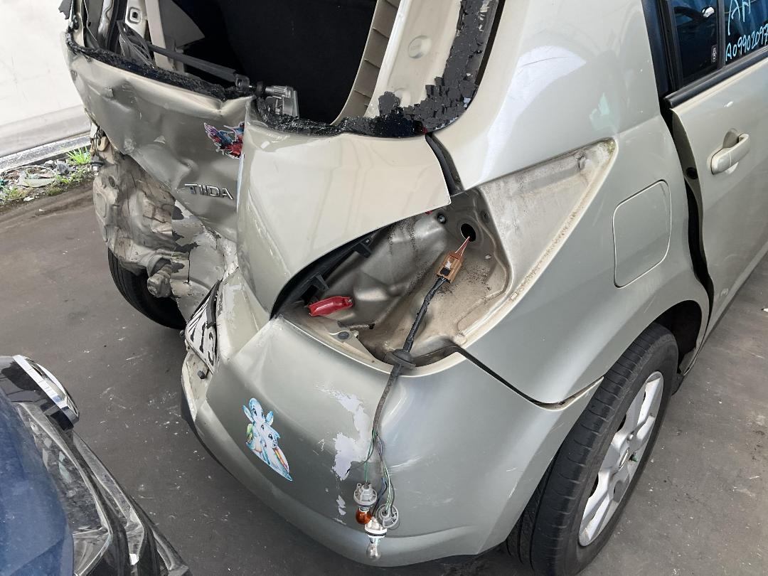 Photo '18' of Nissan Tiida Photo '18' of Nissan Tiida