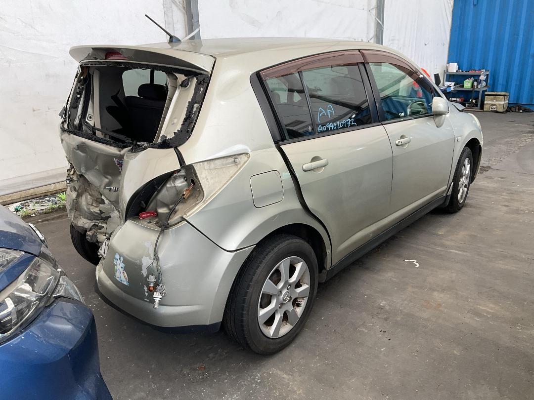 Photo '19' of Nissan Tiida Photo '19' of Nissan Tiida