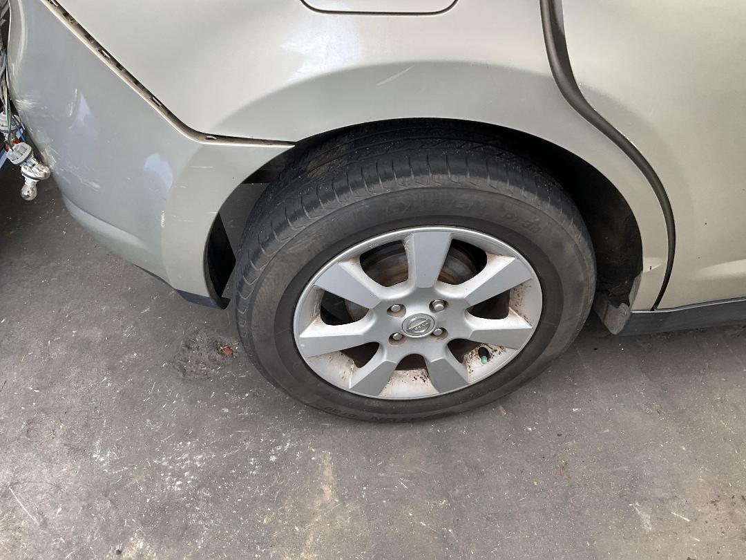 Photo '20' of Nissan Tiida Photo '20' of Nissan Tiida