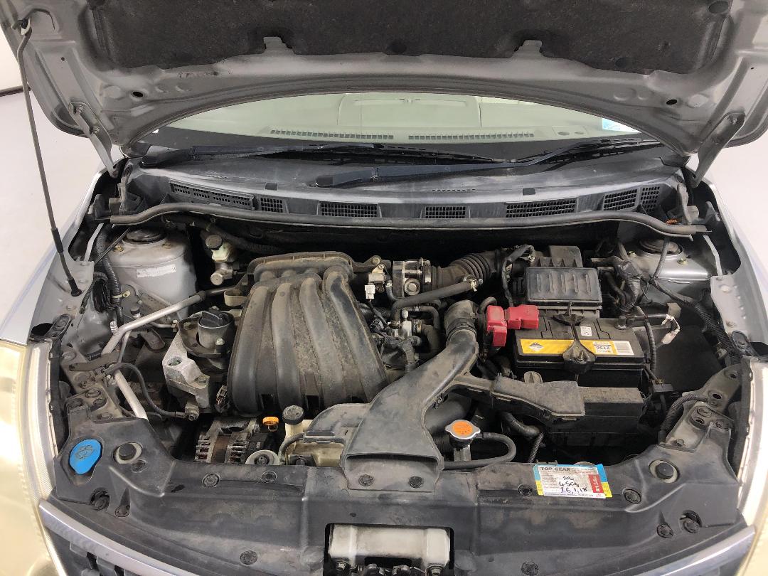 Photo '13' of Nissan Tiida