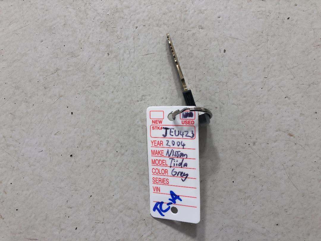 Photo '22' of Nissan Tiida