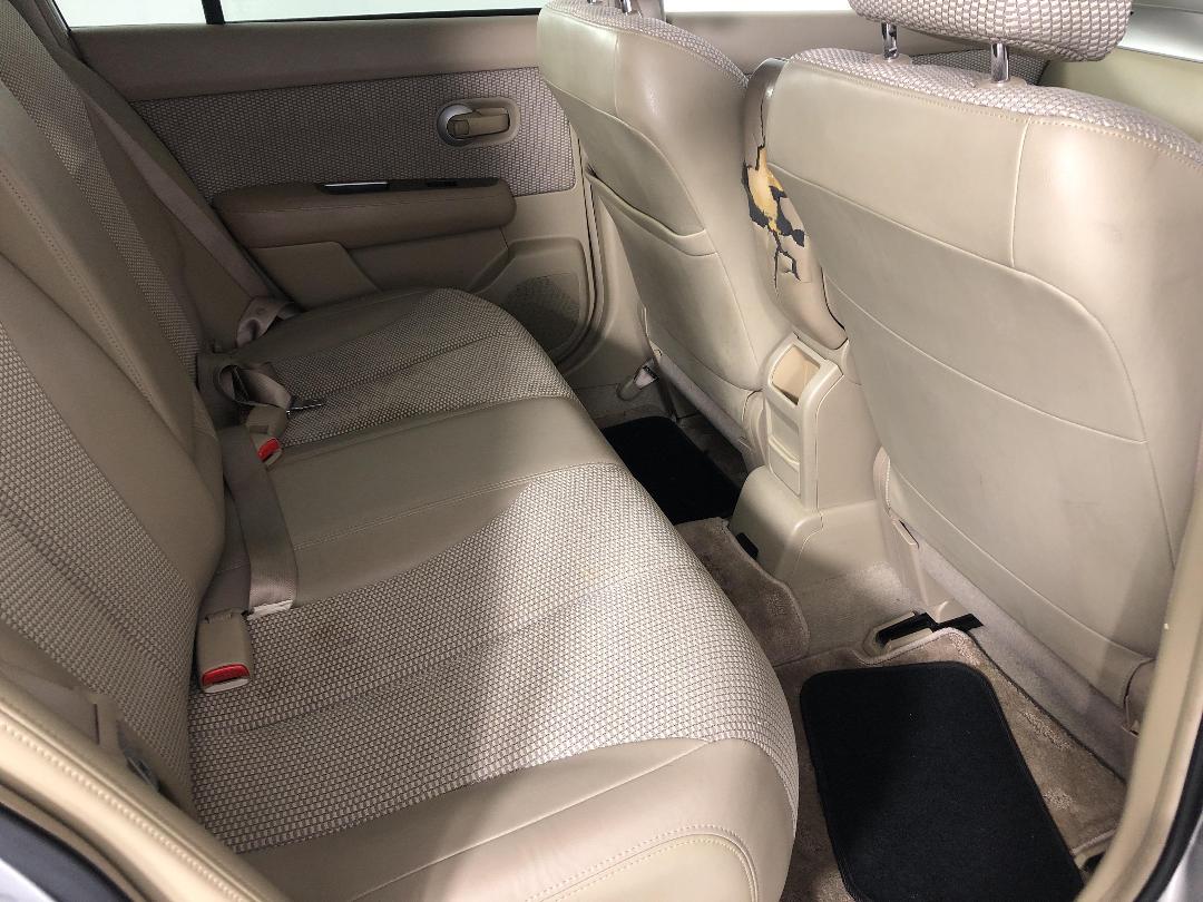 Photo '20' of Nissan Tiida