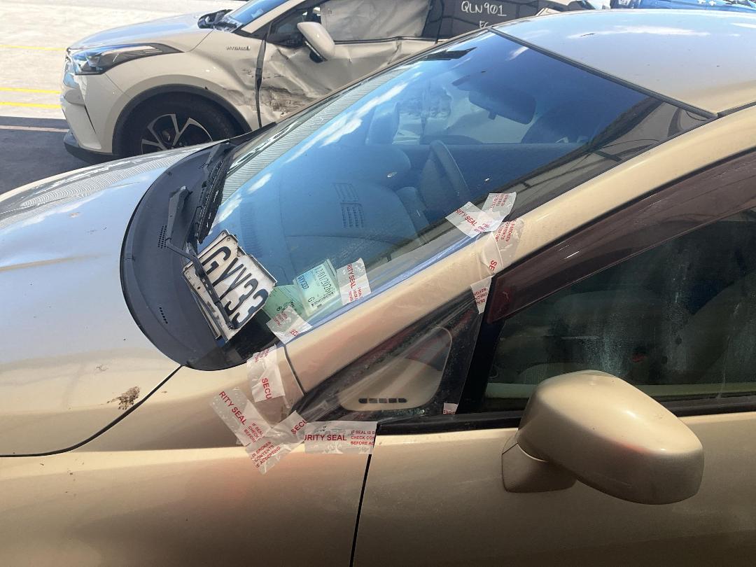 Photo '8' of Nissan Tiida Photo '8' of Nissan Tiida