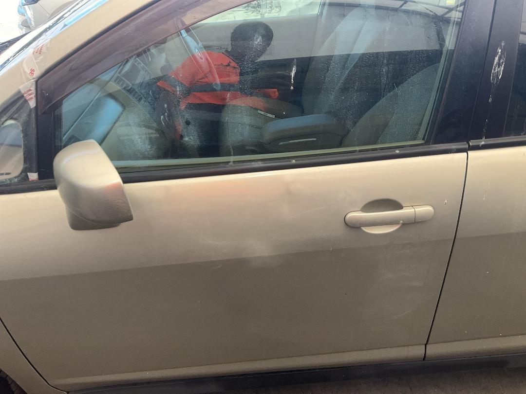 Photo '9' of Nissan Tiida Photo '9' of Nissan Tiida