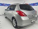 Thumbnail '5' of Nissan Tiida