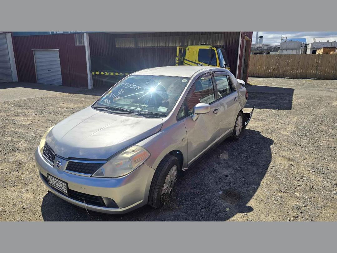 Photo '3' of Nissan Tiida Latio