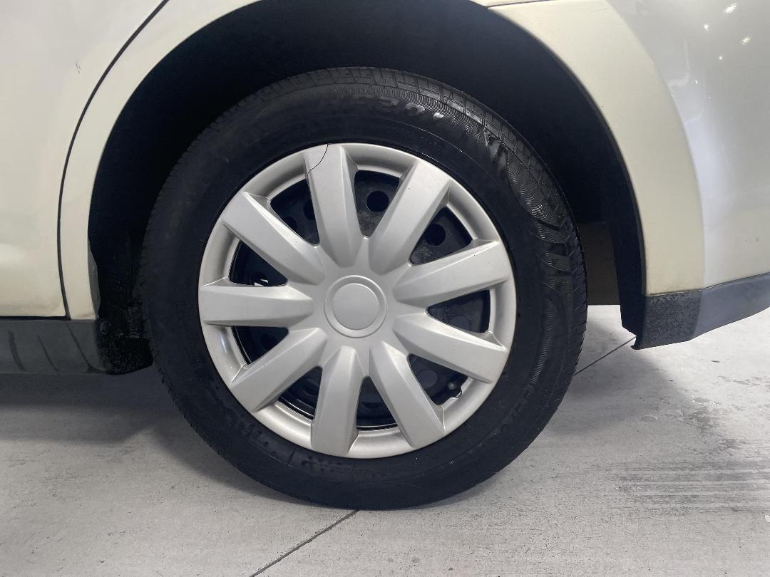 Photo '11' of Nissan Tiida