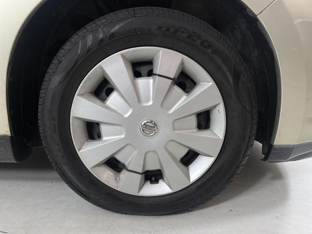 Photo '9' of Nissan Tiida