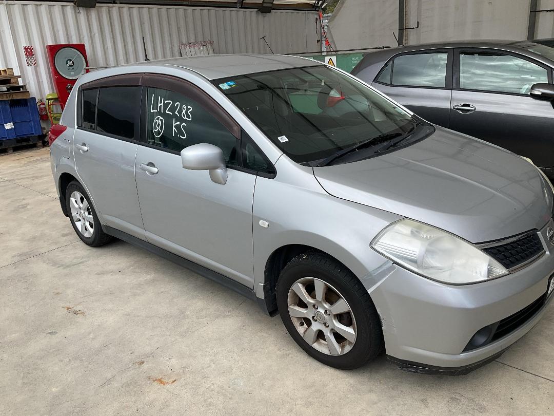 Photo '6' of Nissan Tiida Photo '6' of Nissan Tiida