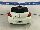 Thumbnail '6' of Nissan Tiida